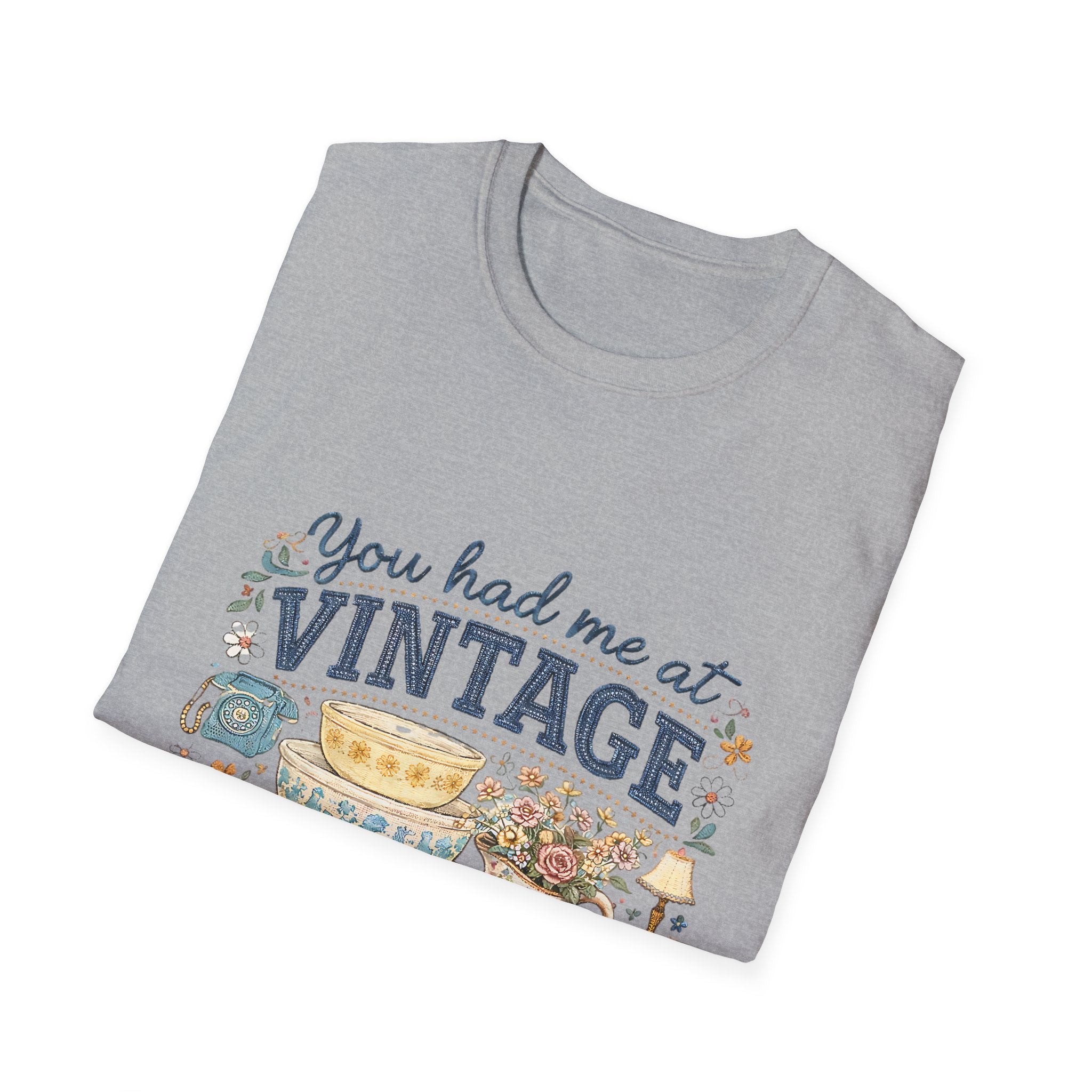 Vintage Lover T‑Shirt – "You Had Me at Vintage" Retro Tea & Antiques Graphic