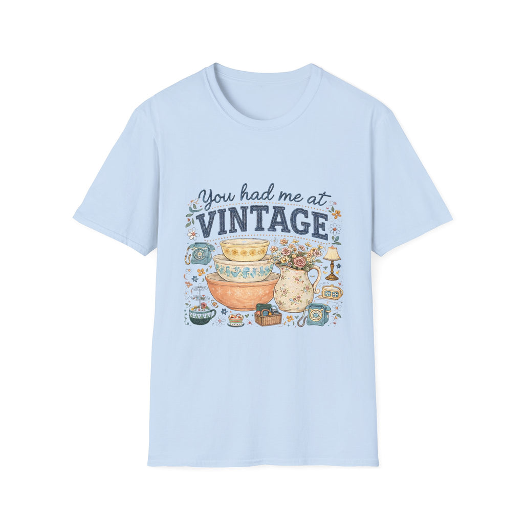 Vintage Lover T‑Shirt – "You Had Me at Vintage" Retro Tea & Antiques Graphic