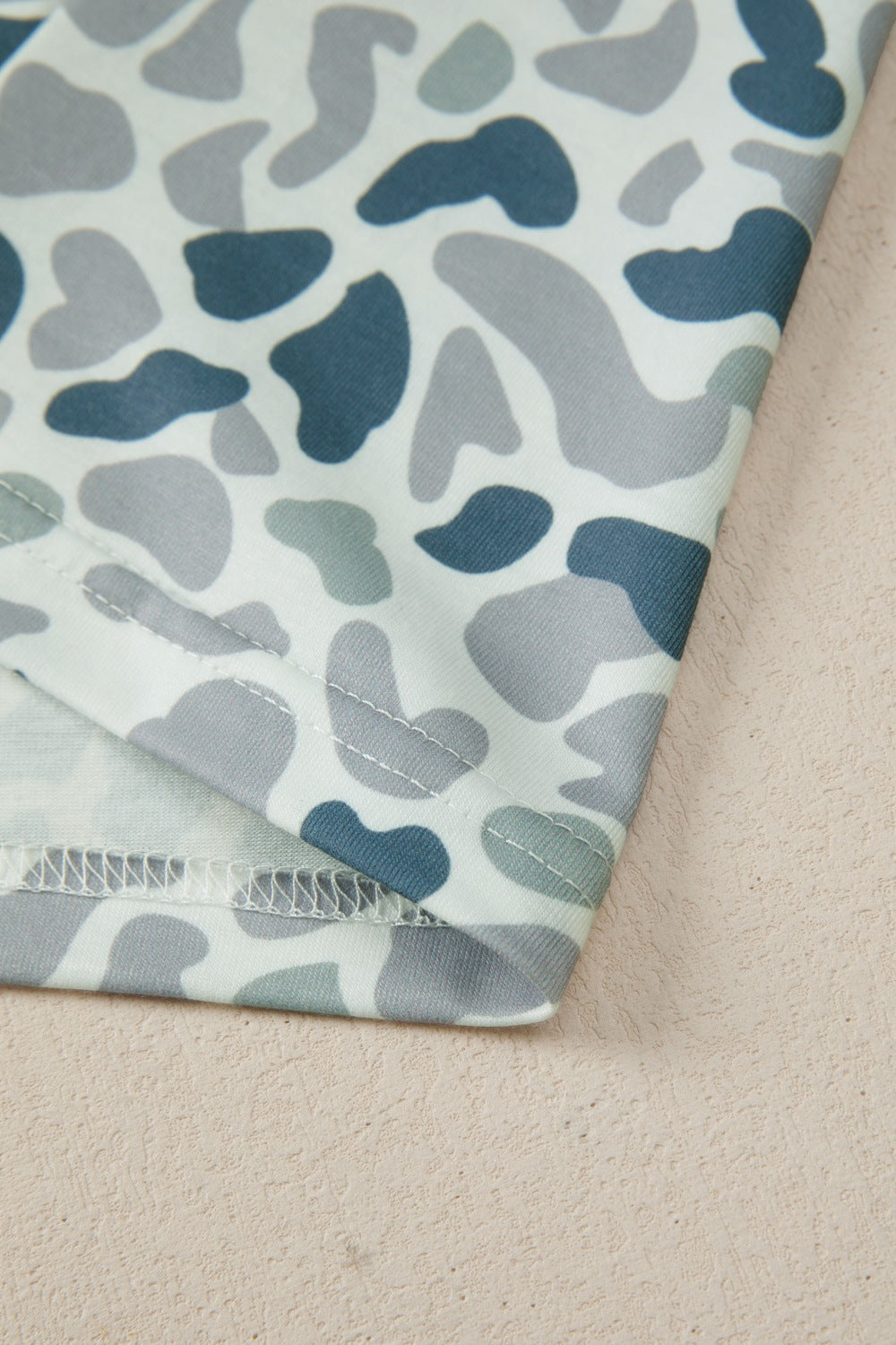 6ad17602-4ad5-4728-8edb-87c9b2d91762-Max