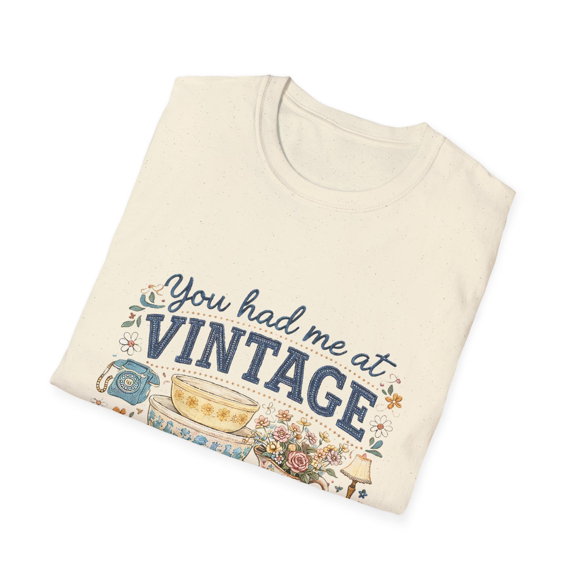Vintage Lover T‑Shirt – "You Had Me at Vintage" Retro Tea & Antiques Graphic