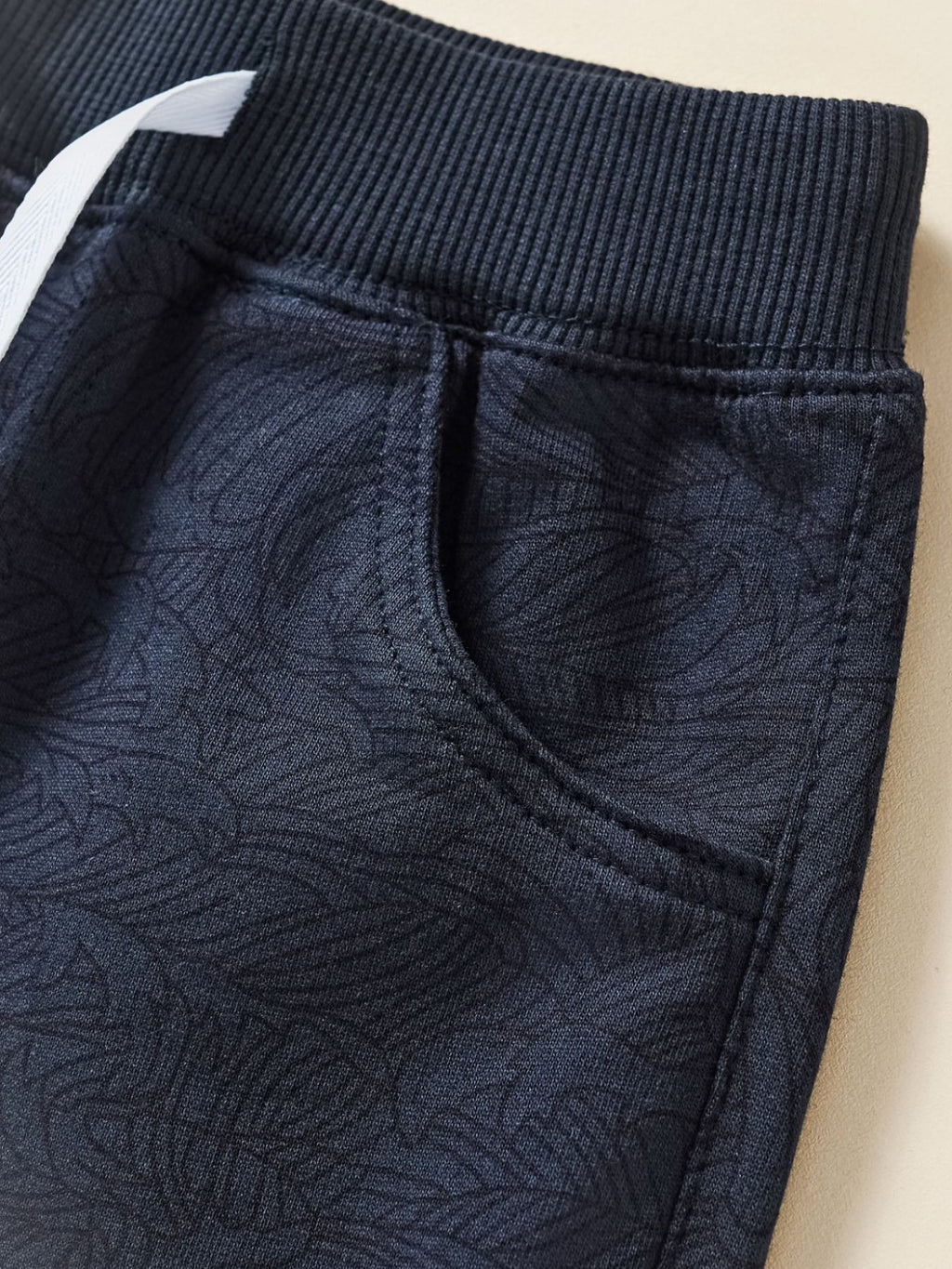 e7545fa1-0a5b-4343-8279-2c7848e0ddc9-Max